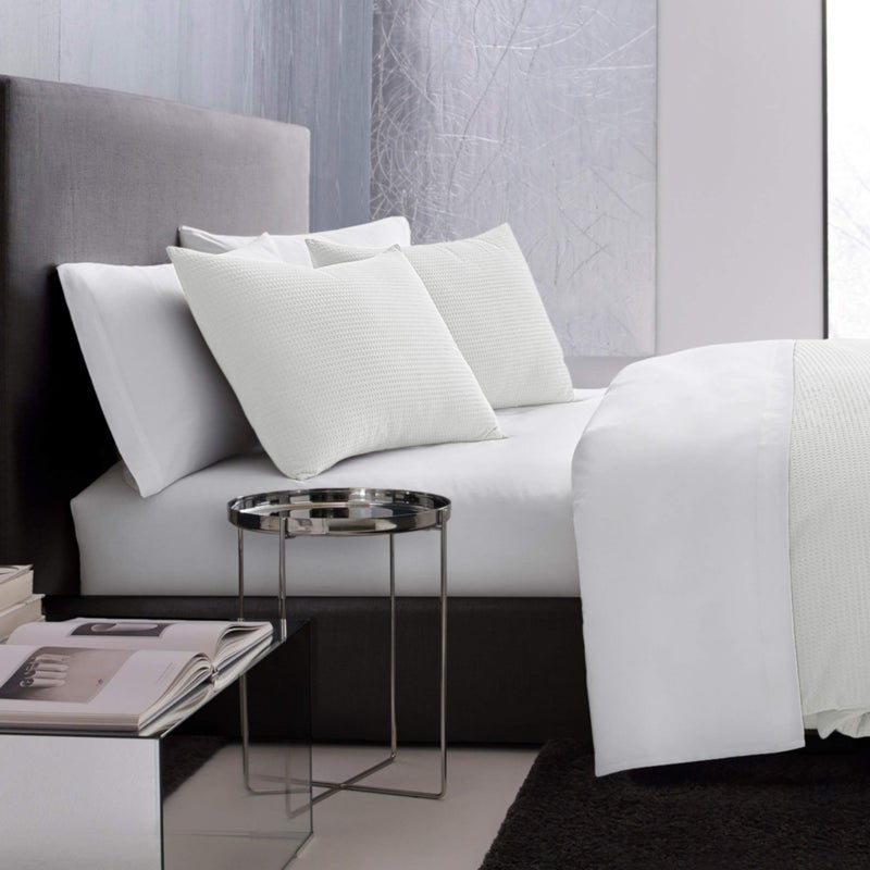 Vera Wang - Queen Duvet Cover Set, Soft Cotton Bedding with Matching Pillowcases, Button Closure & Inner Corner Ties, 3 Piece Bed Set (Waffle Pique White) - Image 2